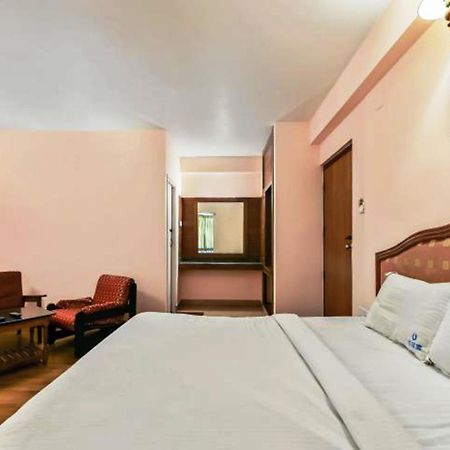 Hotel Blue Bird Udagamandalam Exterior foto