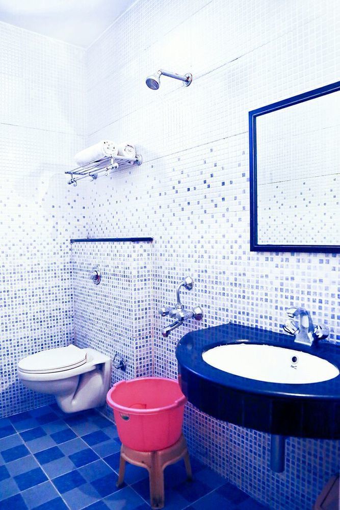 Hotel Blue Bird Udagamandalam Exterior foto